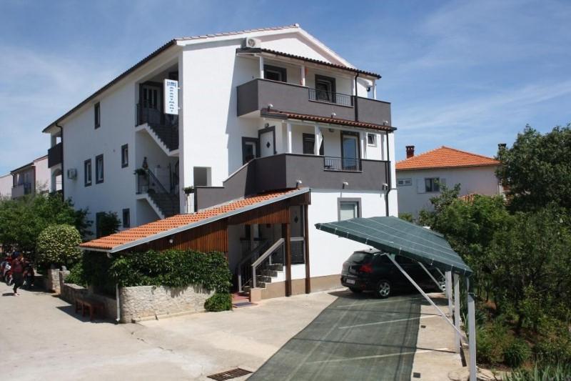 Charming Apartments Dodo Кърк Екстериор снимка