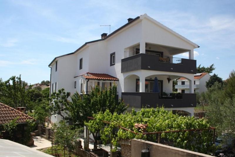 Charming Apartments Dodo Кърк Екстериор снимка