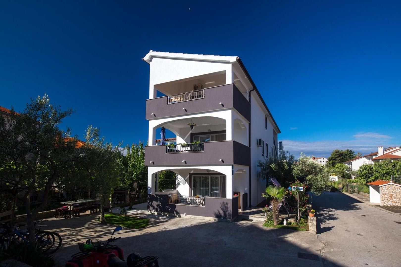 Charming Apartments Dodo Кърк Екстериор снимка
