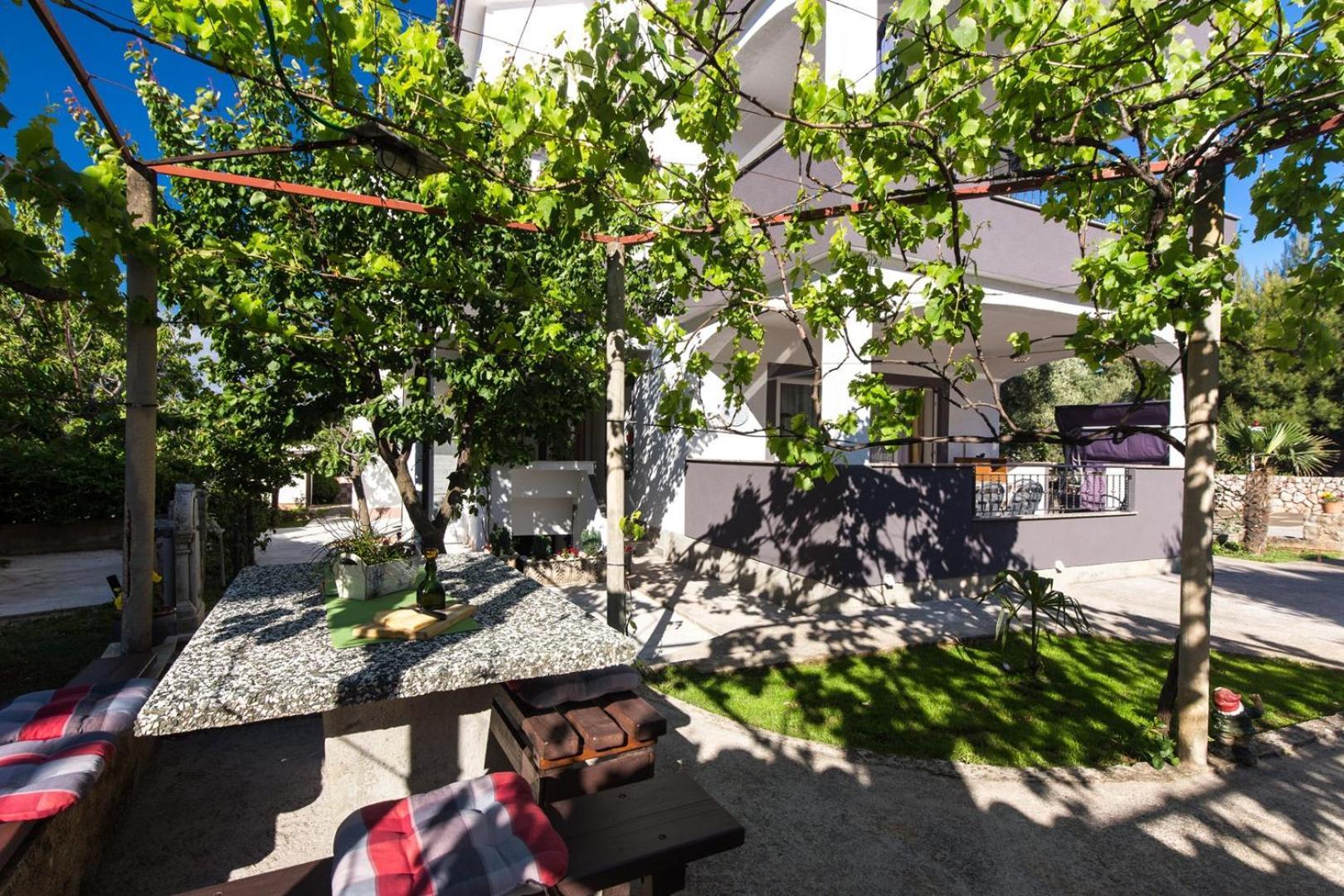 Charming Apartments Dodo Кърк Екстериор снимка