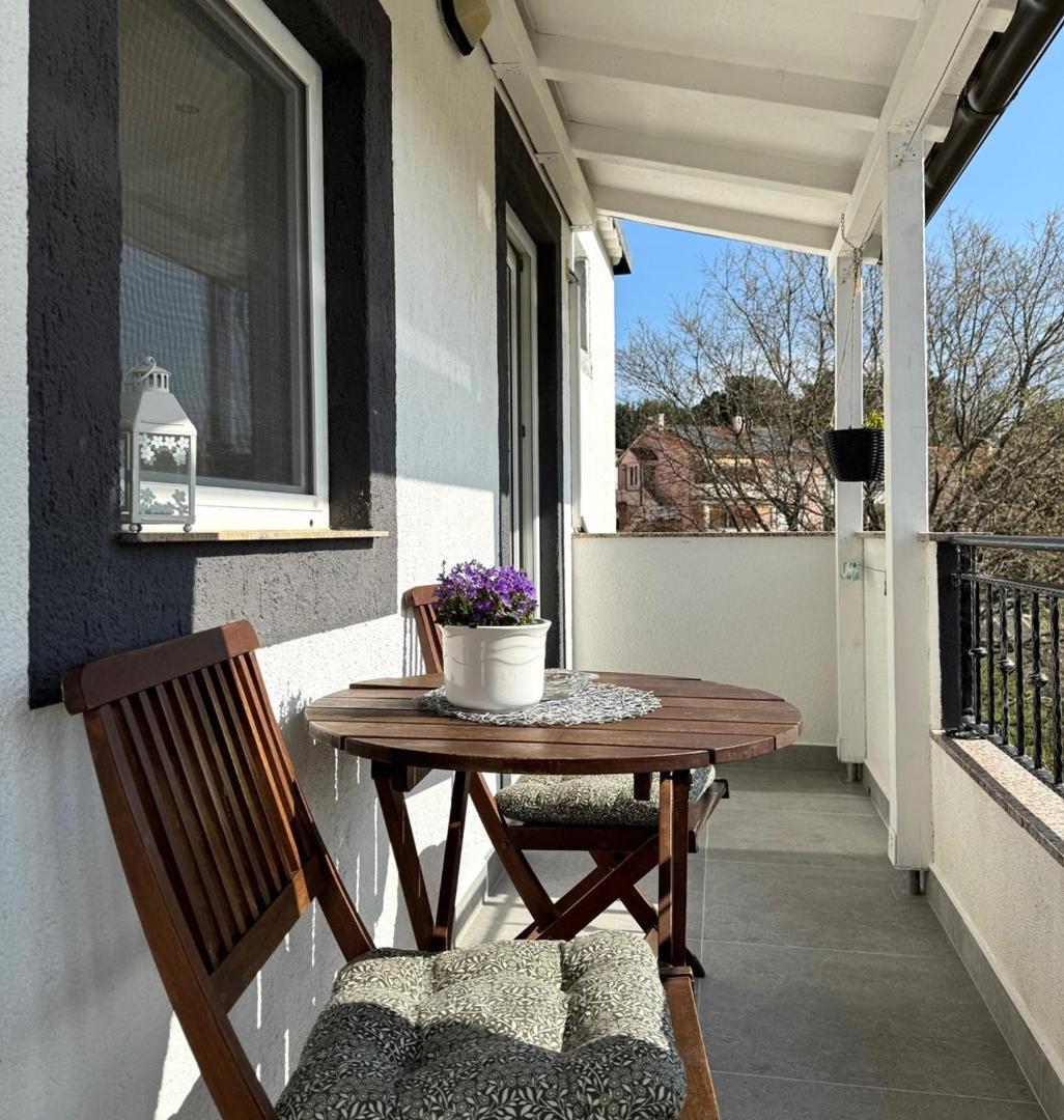 Charming Apartments Dodo Кърк Екстериор снимка