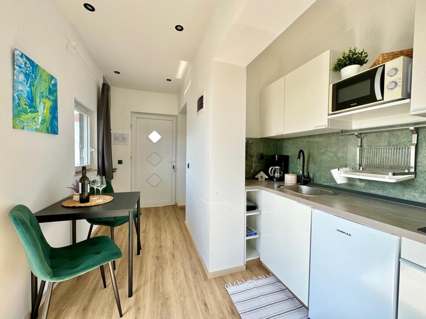 Charming Apartments Dodo Кърк Екстериор снимка